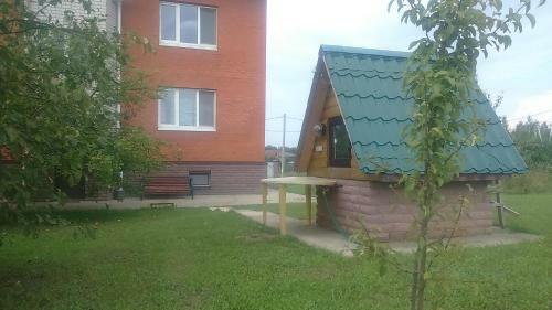 Cottage On Yuzhnaya