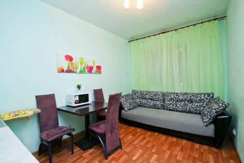 Surgut Apartments Tyumenskiy Trakt 6/1 14