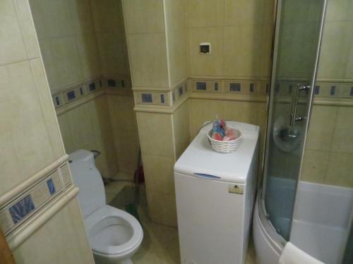 Apartment On Shtrausa 4