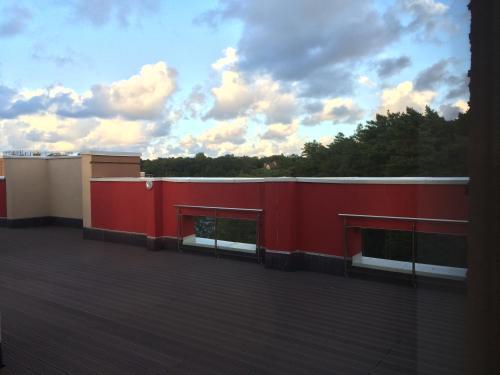 Apartment 87