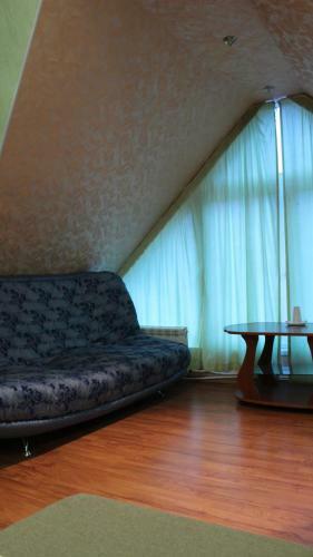 Suzge Hotel