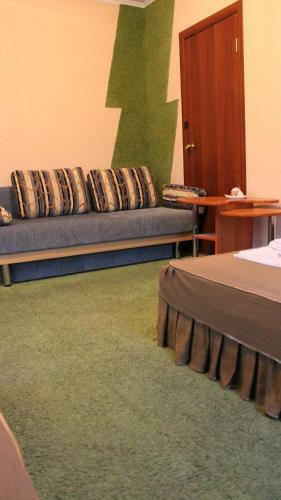 Suzge Hotel