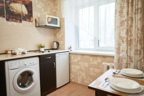 Apartment On Komsomolskiy Pr. 49