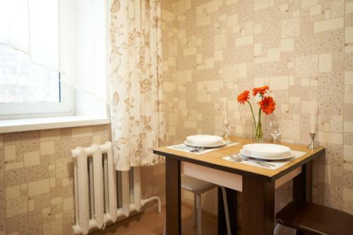 Apartment On Komsomolskiy Pr. 49
