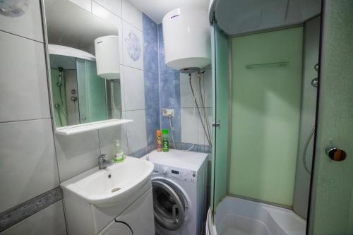 Super Apartment Osipenko 16