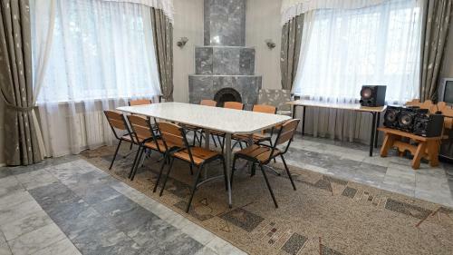 Hotel Pansionat Yunost