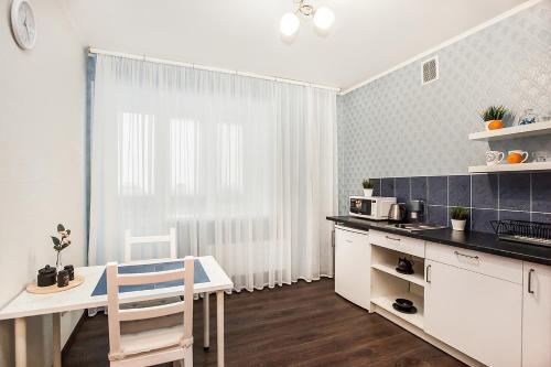 Apartment On Marshal Zhukov Street