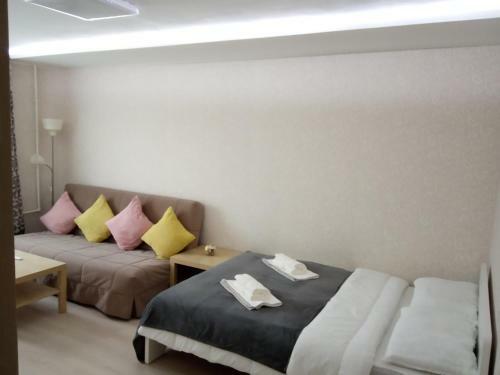 Apartment On Svyazi 8
