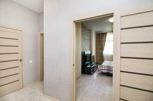 Apartment On Malygina 90