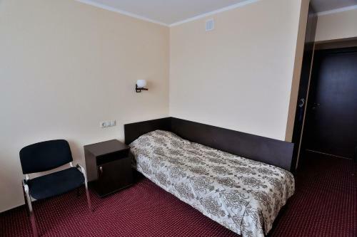 Neftyanik Hotel