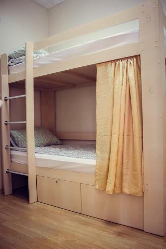 Hostel ?1
