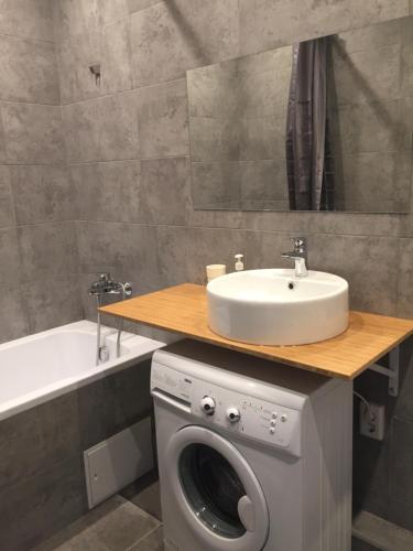 Happy Apartment On Zelinsky Street 5