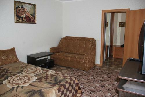 Apartment Na Permyakova 72