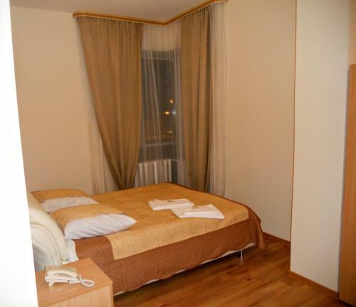 Hotel Zvezda