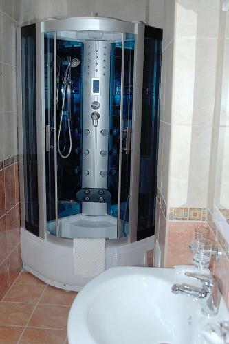 Hotel Kamskiy Cable