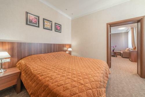 Vatutinki Spa Hotel