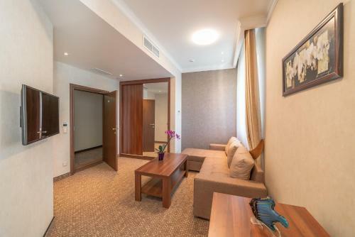 Vatutinki Spa Hotel