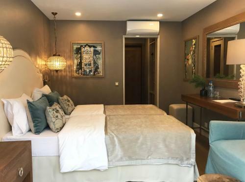 Vania Rooms Hotel