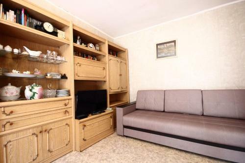 Apartment On Chaykovskiy 52