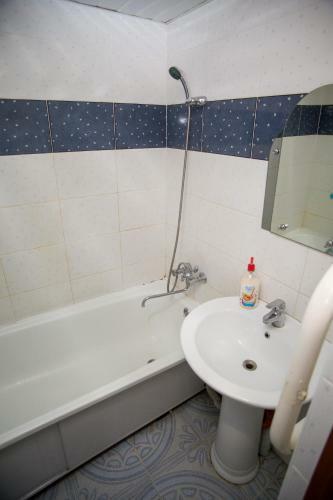 Apartamento Apatments On Prospekt Lenina