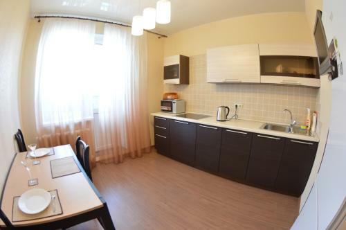 Apartment On Kraynova 3a