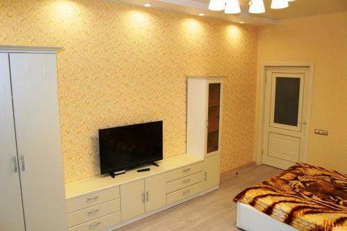 Apartment On Oktyabrskiy Prospect