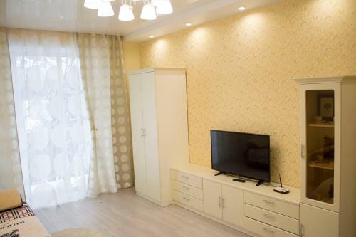 Apartment On Oktyabrskiy Prospect