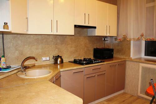 Apartment On Dvoryanskaya 15