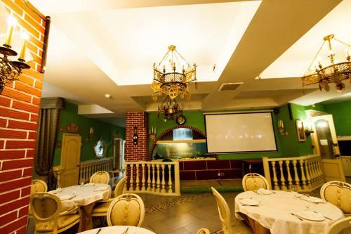 Hotel Petrovsky Dvorik