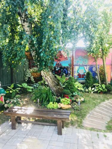 Hostal Roshchinskaya Guest House