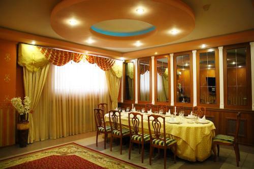 Kontinent Hotel
