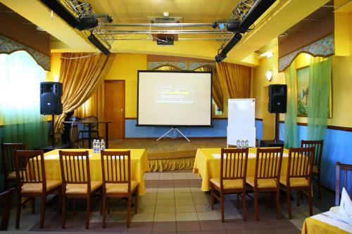 Kontinent Hotel