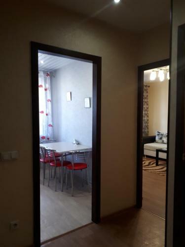 Apartment On Aleksandrova 8