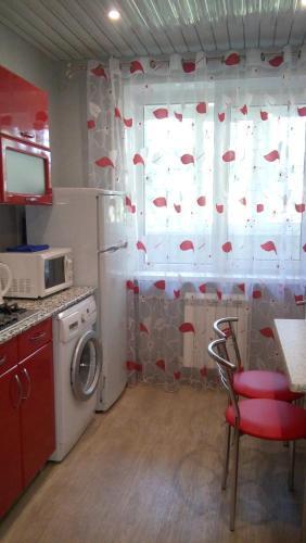 Apartment On Aleksandrova 8