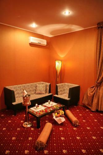 Hotel ???? ?????? Mega Space