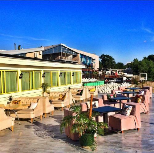 Hotel ???? ?????? Mega Space