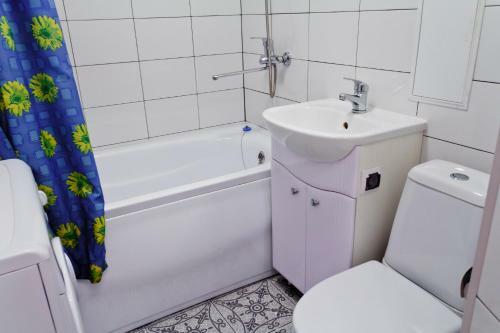 Apartment Allis-hall On Malysheva 73 A