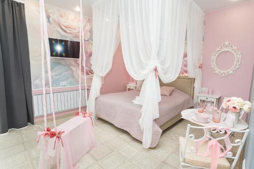 Apartamento Etazhi In Centre