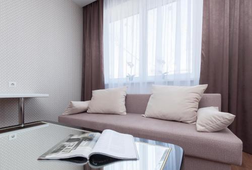 Apartamento Etazhi In Centre