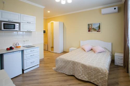 Apartamento Etazhi In Centre