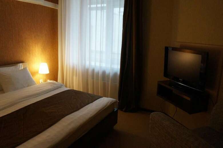 Nn18 Hotel