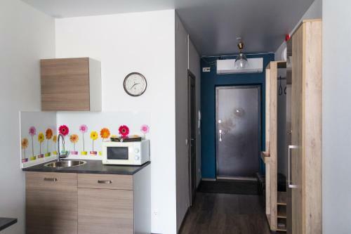 Apartment Allis-hall On Malysheva 42a
