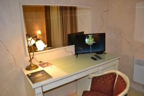 Old Times Hotel