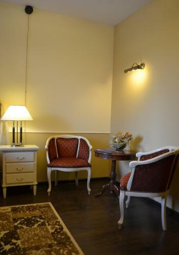 Old Times Hotel