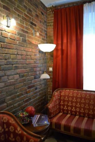 Old Times Hotel