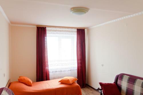 Apartment Allis-hall On Antona Valeka 12