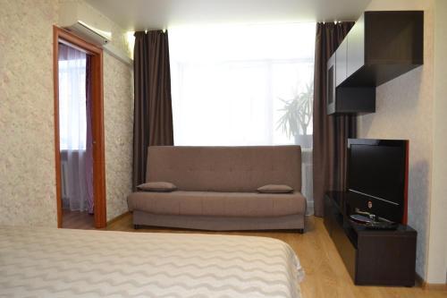 Apartments On Ulitsa Chorsa 56a