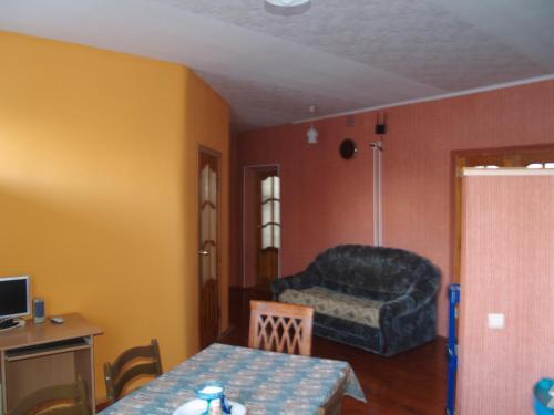 Cheapotel Hostel