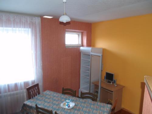 Cheapotel Hostel