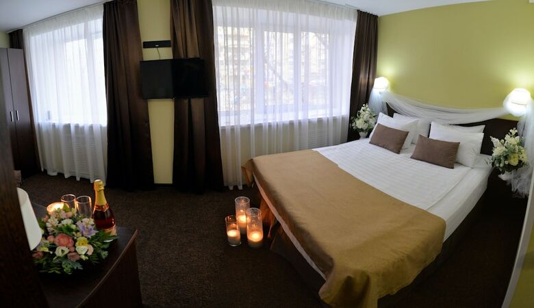 Vash Hotel